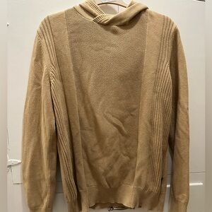 Men’s hooded sweater
